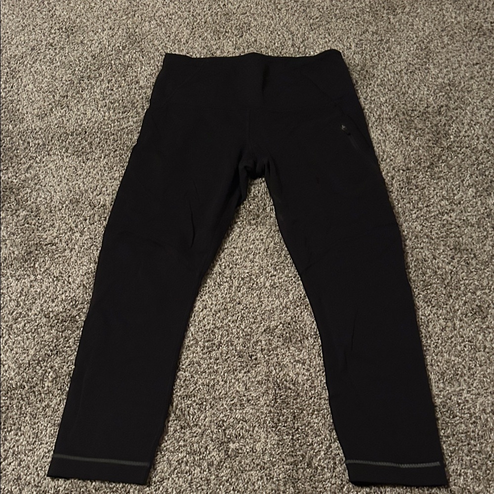 lululemon athletica Black Capri Leggings